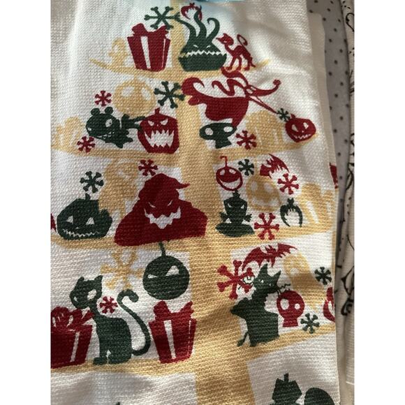 The Nightmare Before Christmas Jack Skellington 2 Kitchen Towels Bundle Set New - Picture 10 of 10